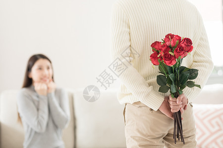 情侣情人节送花情人节男生送女生玫瑰花背景