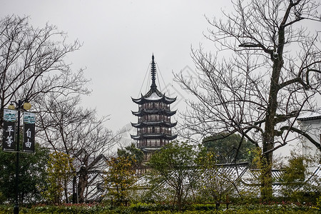 雪中浙江海宁盐官古城景区高清图片