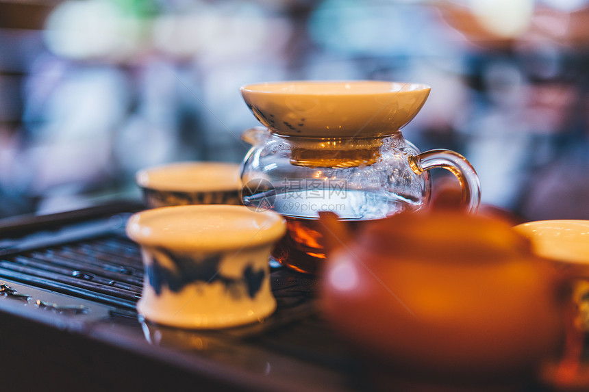 传统茶具茶饮料图片