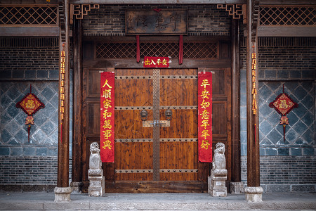 古朴的门中国风春节门高清图片