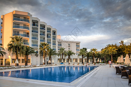 爱琴海度假酒店游泳池旅游目的地高清图片素材