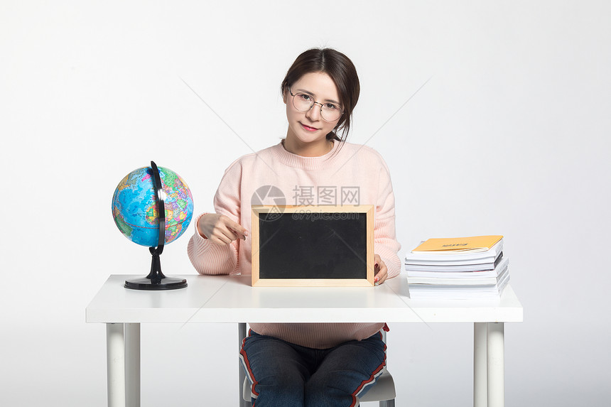 可爱的女学生图片