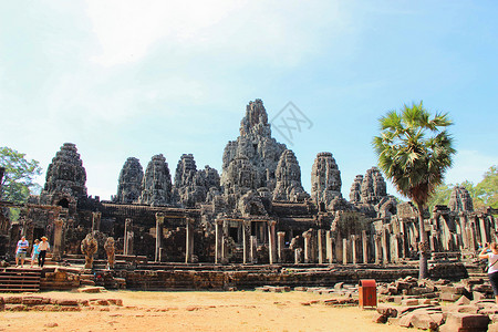 柬埔寨吴哥窟巴戎寺背景图片