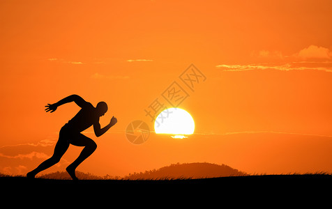 夕阳下奔跑剪影跑步者高清图片素材