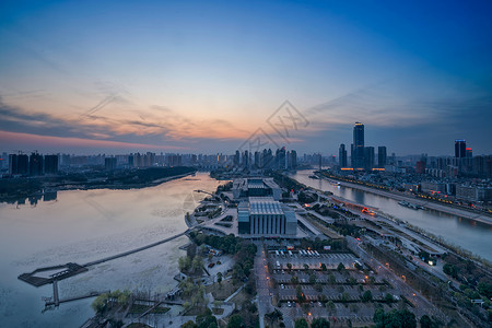 琴台音乐厅俯瞰武汉琴台大剧院夕阳背景