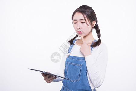 在线教育科技青春大学生用平板电脑背景