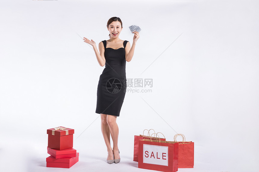 青年职业女性购物图片