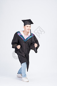 奔跑的毕业大学生图片