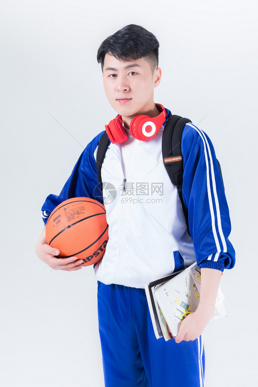 学生篮球运动图片