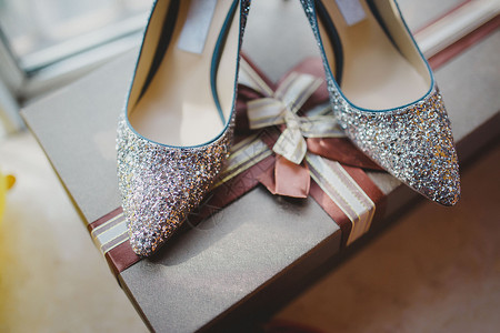 新娘鞋新娘婚礼上的婚鞋背景