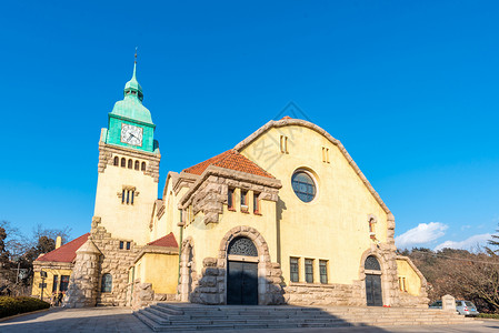青岛基督教堂背景图片