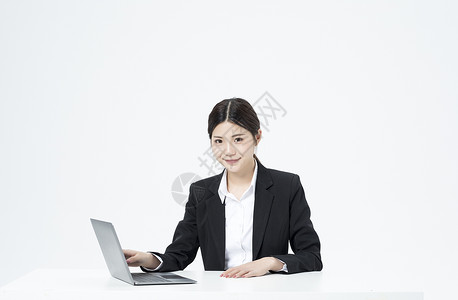 用电脑的职业女性人像高清图片素材