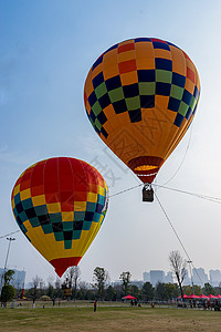 热气球乘坐升空的热气球背景