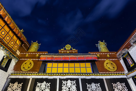 拉萨大昭寺夜空图片
