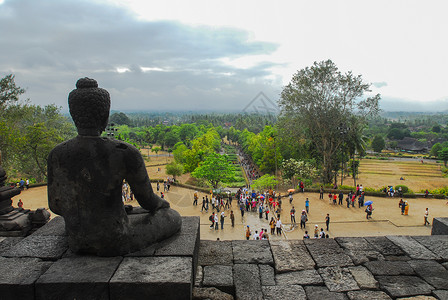 印尼爪哇岛上的婆罗浮屠佛塔高清图片