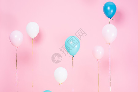 粉色贵宾犬气球粉色背景上的气球背景