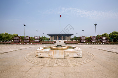 嘉兴革命历史纪念馆圣火台高清图片