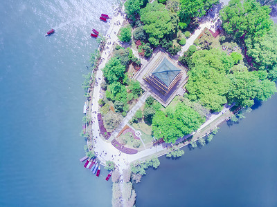 俯瞰武汉东湖绿道行吟阁高清图片