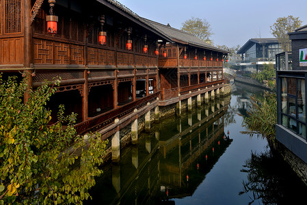 成都天府新区打造的铁像寺水街高清图片