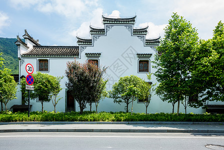 龙门建筑美丽新农村背景