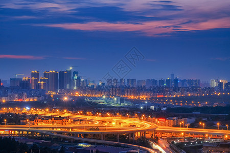 夕阳下的武汉中央商务区夜景二环线高清图片素材