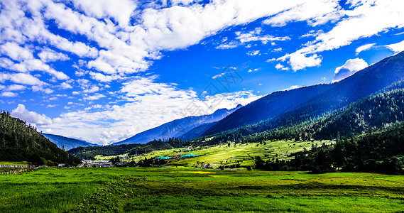 西藏鲁朗小镇西藏林芝鲁朗自然风光背景