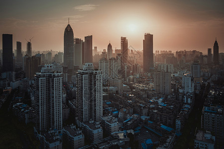 黄昏中的城市高楼图片素材