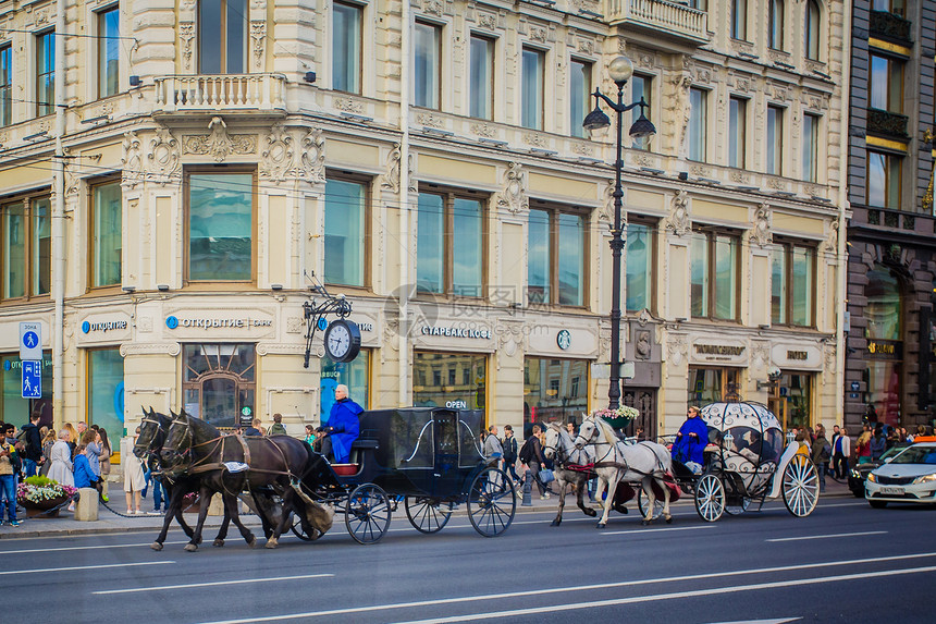 俄罗斯圣彼得堡马车图片