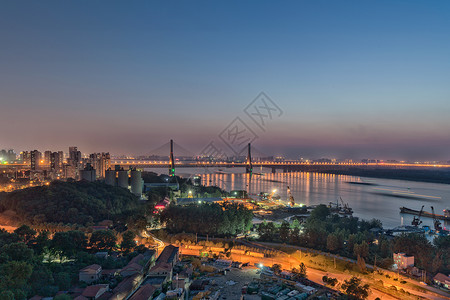 夕阳下的武汉天兴洲大桥夜景高清图片