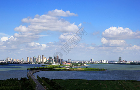 城湖水天一色昆承湖背景