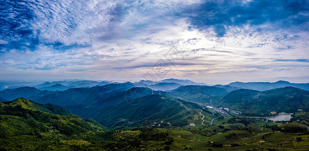 g素材风车群山峻岭背景