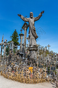 欧洲立陶宛著名旅游景点十字架山背景图片