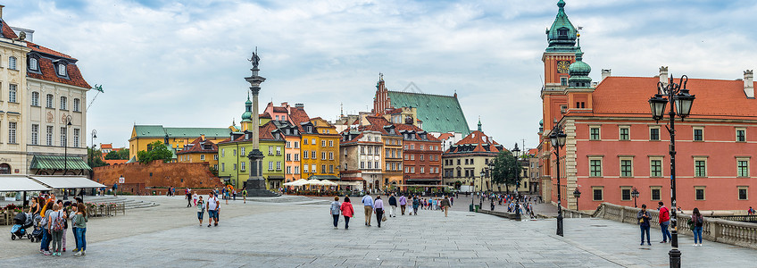 波兰华沙老城全景图高清图片
