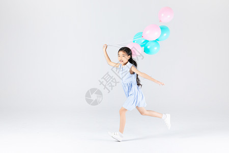 拿气球的小女孩可爱高清图片素材