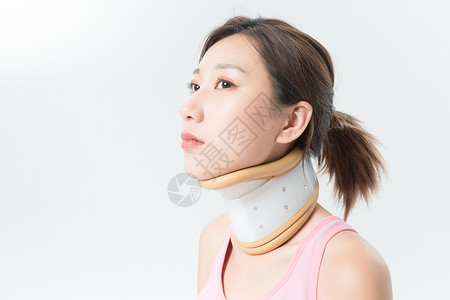 颈椎固定器女性病患背景图片