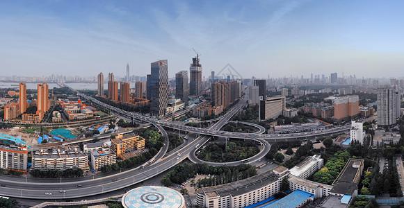俯瞰武汉城市风光立交桥全景长片背景图片