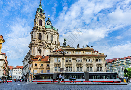 捷克布拉格城市有轨电车背景图片
