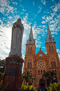 圣洁玛丽亚越南大教堂背景
