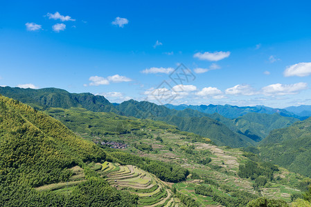 南尖岩浙江夏季的梯田风光背景