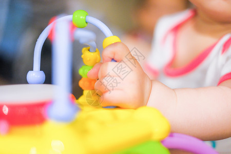孩子培养儿童节宝宝玩玩具背景