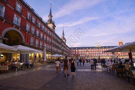 马德里广场西班牙马德里著名的马约尔广场背景