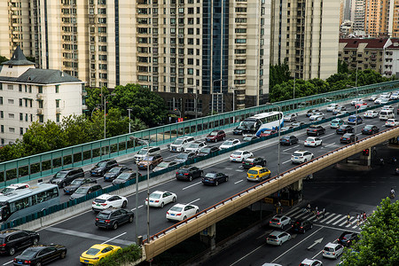 傍晚的高架道路交通繁忙城市高清图片素材