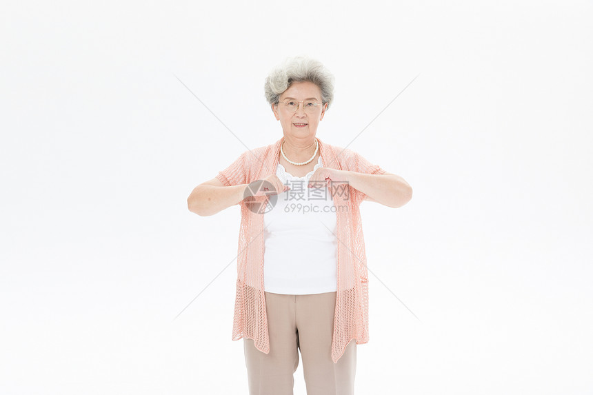 老年奶奶锻炼身体图片