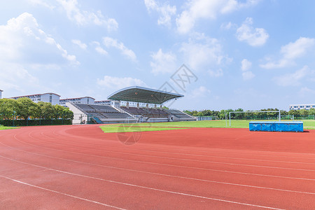 上海外国语大学大学操场跑道背景