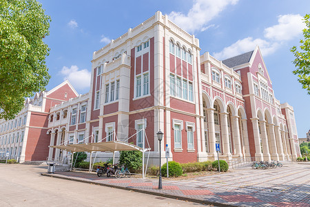 上海外国语大学教学楼背景