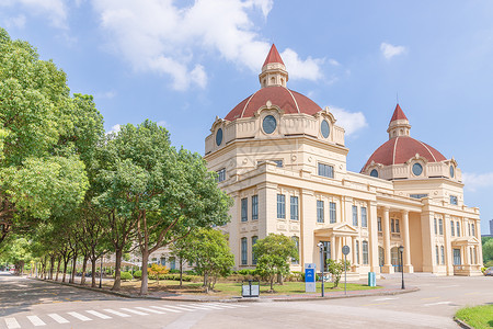 上海外国语大学教学楼背景