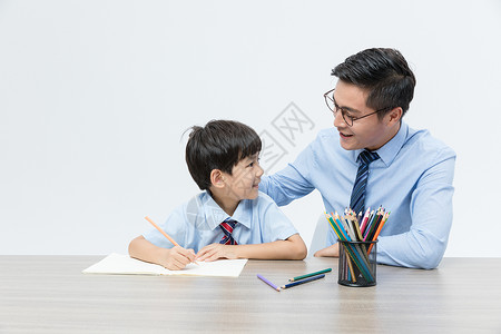 老师教学生画画学习孩子高清图片素材