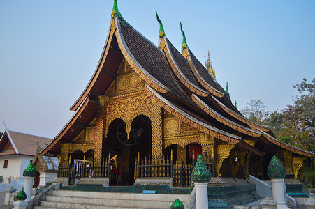 老挝琅勃拉邦寺庙背景图片