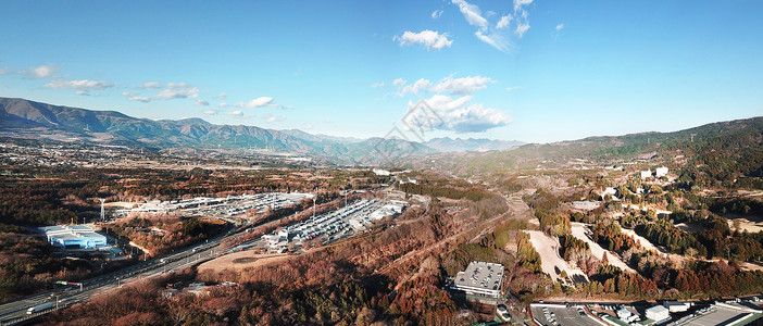 航拍日本富士山背景图片