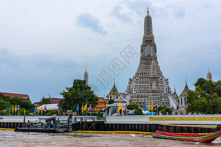 泰国曼谷郑王庙(黎明寺)高清图片